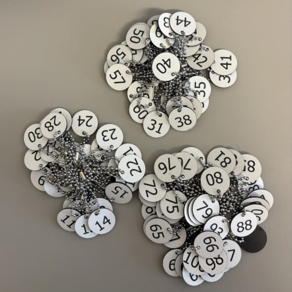 30mm white-BLACK tag discs
