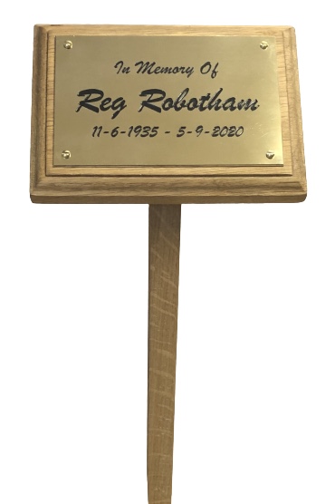 Polished Brass Commemorative Tree Plaques